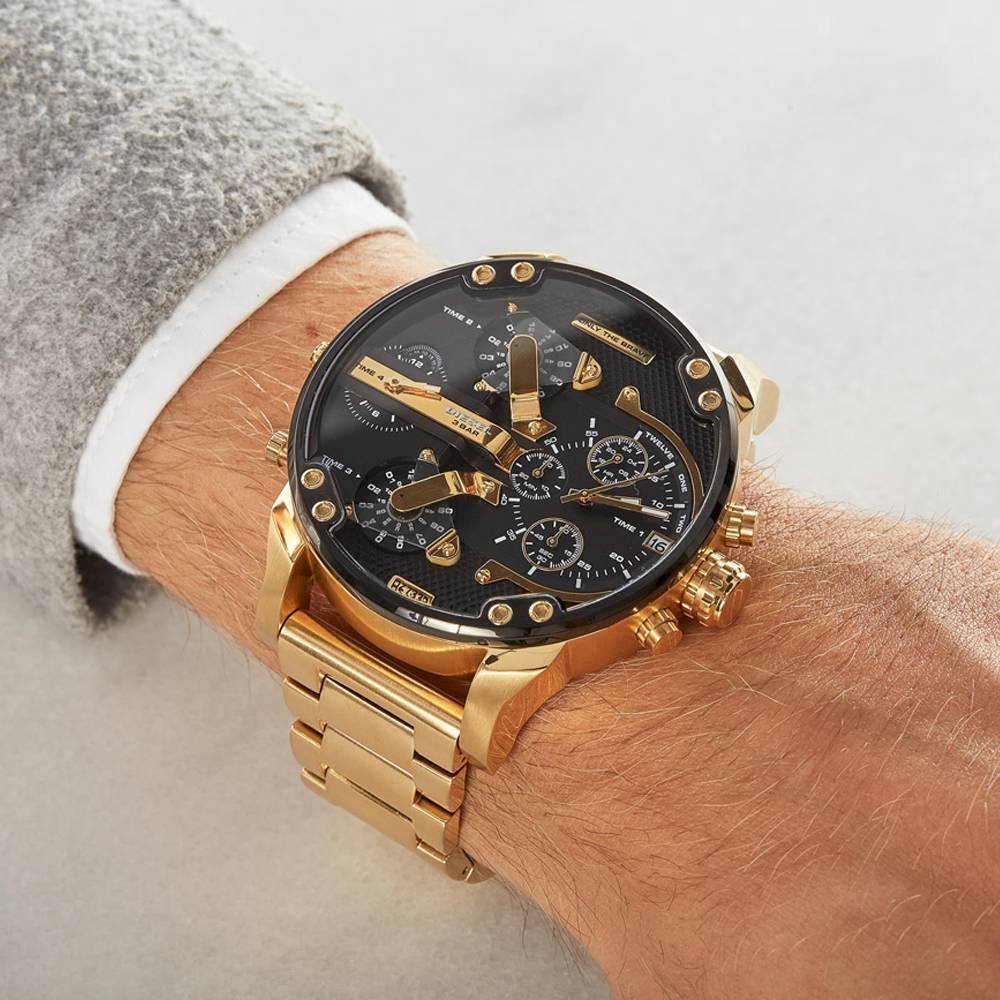 Diesel DZ7333 Mr. Daddy 2.0 Chronograph Men's Watch – Black Dial & Gold Stainless Steel Strap